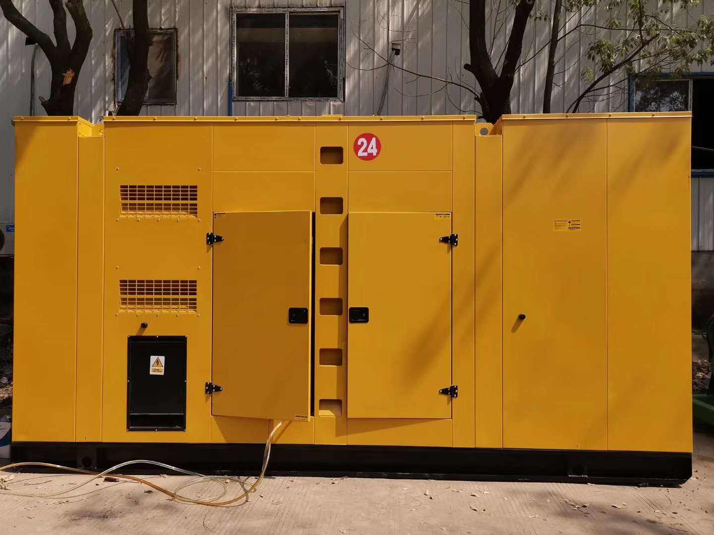 即墨租赁发电机-国产柴油发电机油耗的奥秘