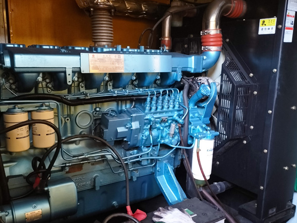 即墨磷酸铁锂蓄电池的使用寿命与哪些因素有关？